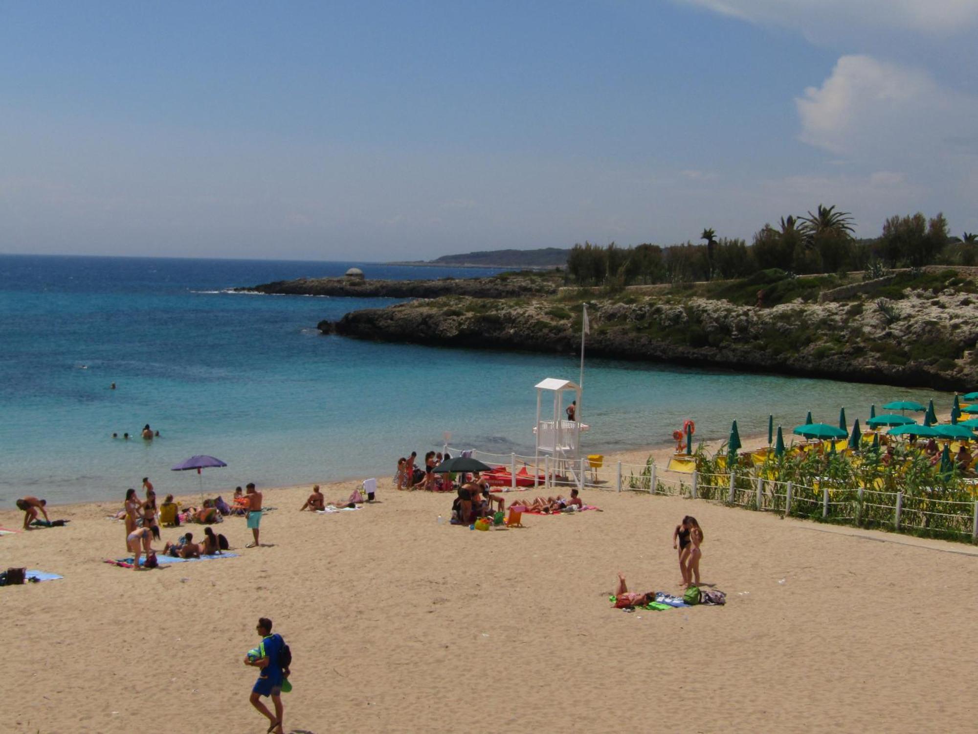 Ferienwohnung Breathtaking View Of Salento- Leporano Exterior foto