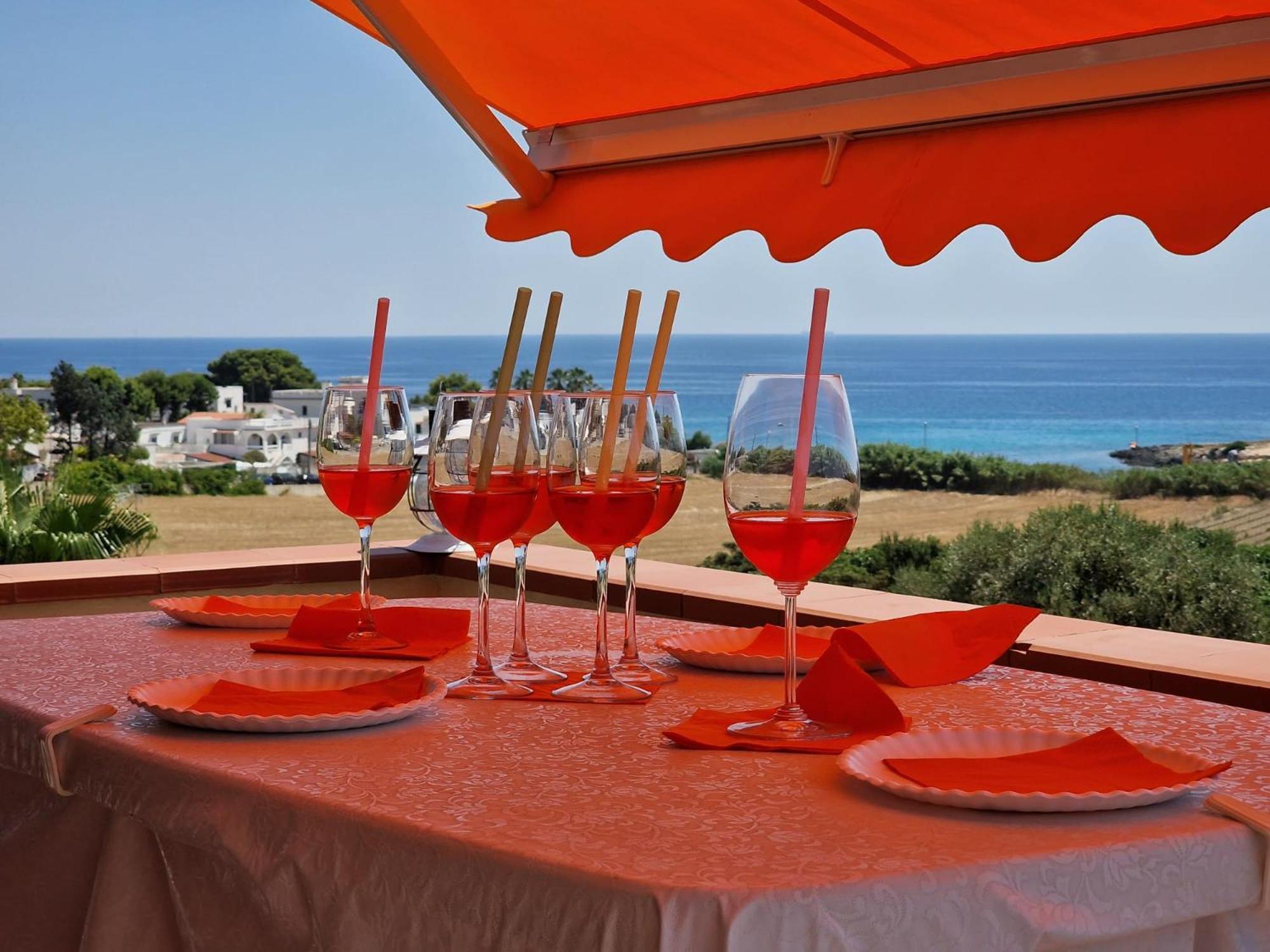 Ferienwohnung Breathtaking View Of Salento- Leporano Exterior foto