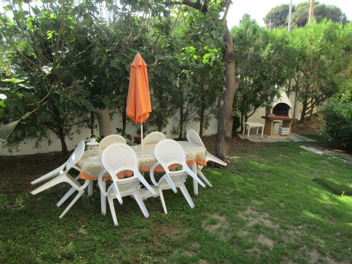Ferienwohnung Breathtaking View Of Salento- Leporano Exterior foto